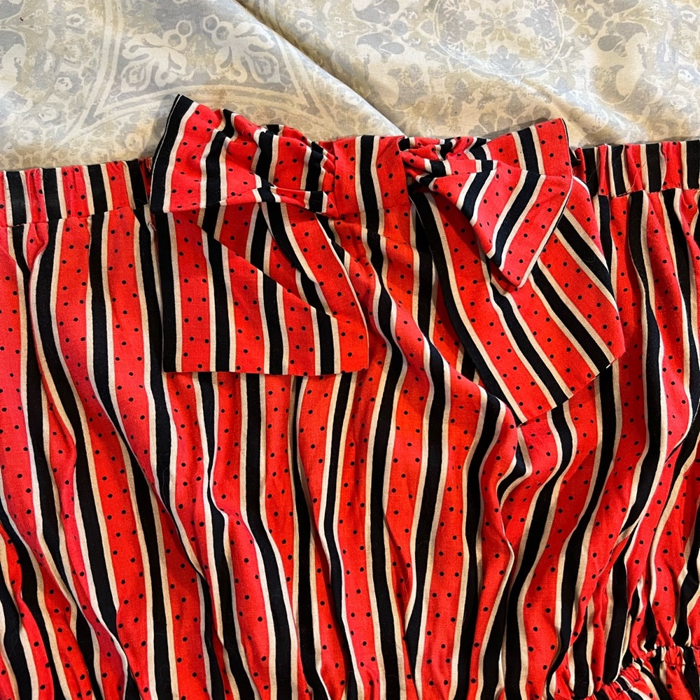 Beautiful Patterned Tube Top - Picture 3 of 5
